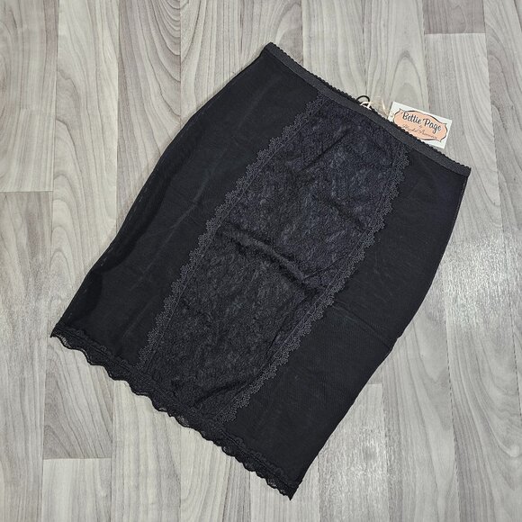 Bettie Page Black Lingerie Skirt with Lace Up Back, Size US 12 - Picture 1 of 7